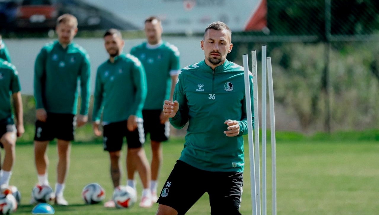sakaryaspor amedspor mesaisinde Pz8eRBlE