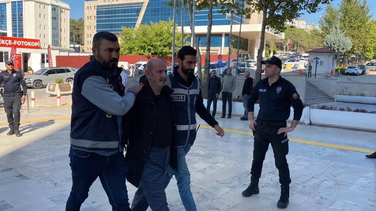 gazeteciye saldiran sahis tutuklandi J4bi6hMG.jpg