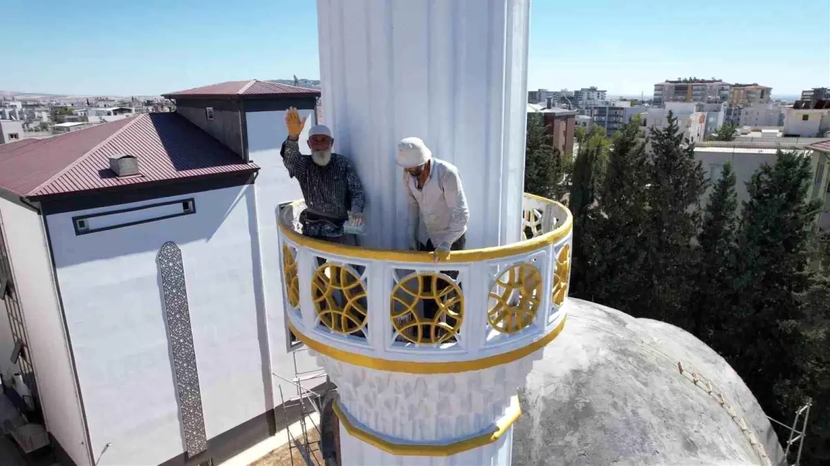 minare ustasi hasan yazicinin 172 minaresi adiyamanda tamamlandi Bs7Thept