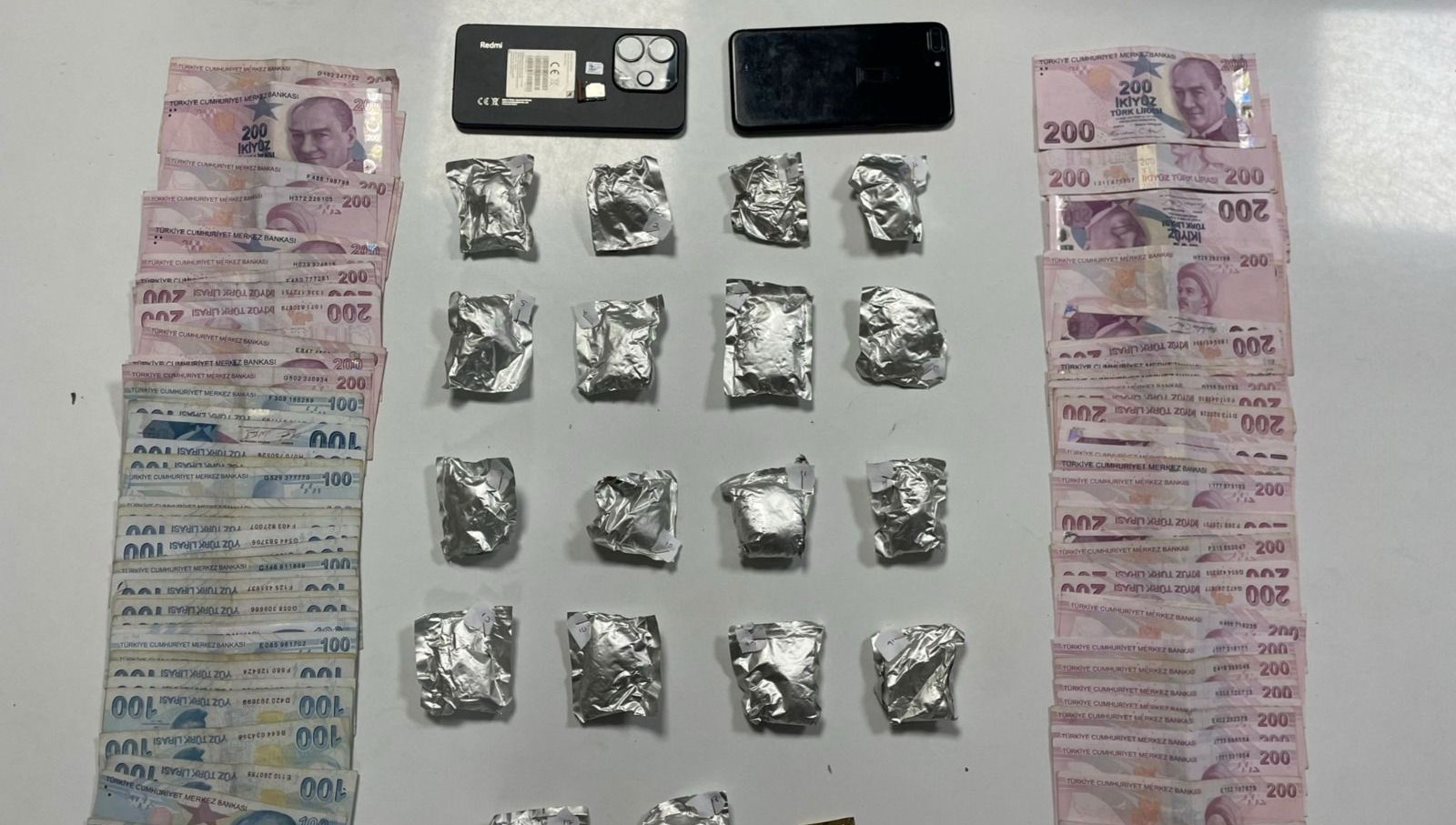 sislide aracinda uyusturucu bulunan kisi tutuklandi eFmsfYAK.jpg