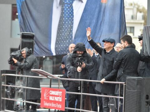 Özgür Özel özür diledi: ‘Milletimden utandım’